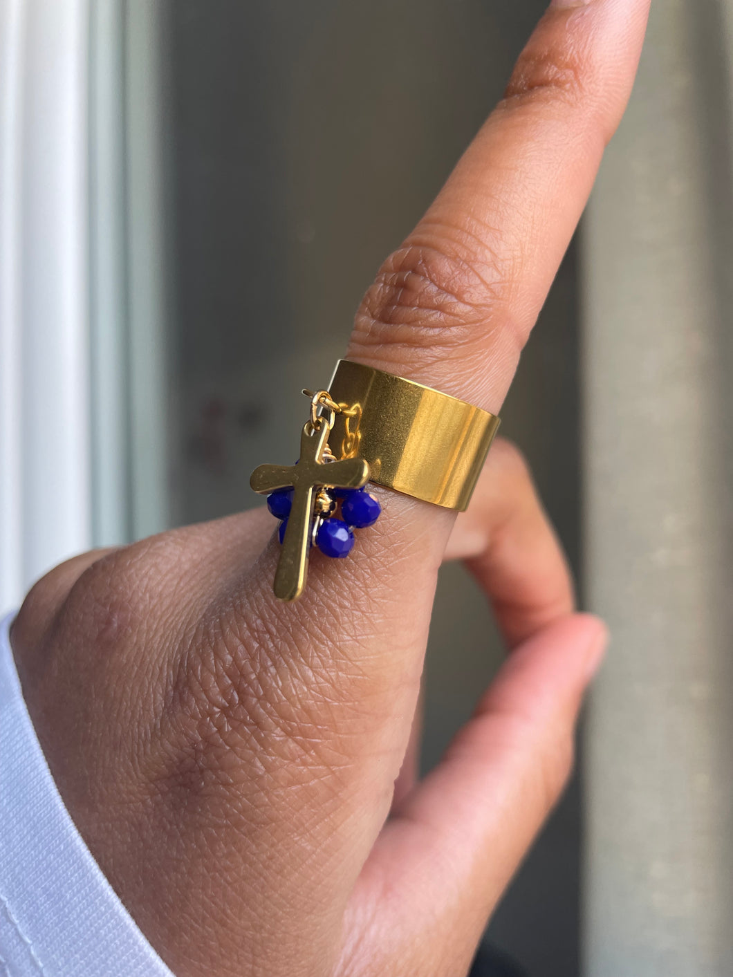 Bague breloque fleur bleu